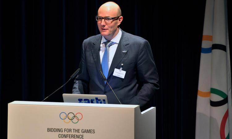 Оргкомитет Сочи-2014 признал проблему с факелами, но факел Олимпиады не взрывался